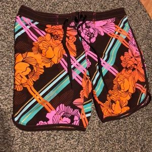LNC Womens Body Glove Board Shorts